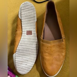 Frye Melanie Slip Ons - Size 8.5